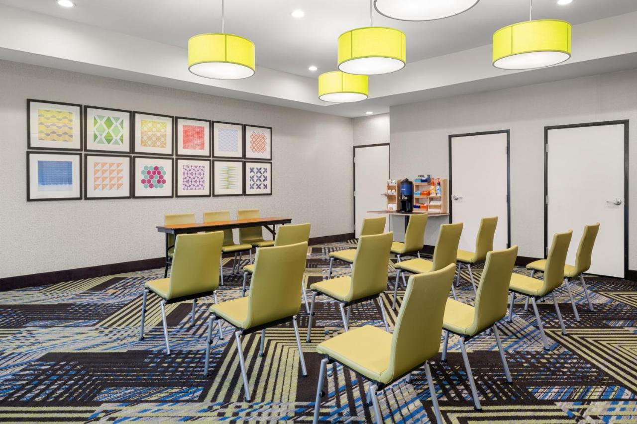 Holiday Inn Express & Suites Graham By Ihg Exterior foto