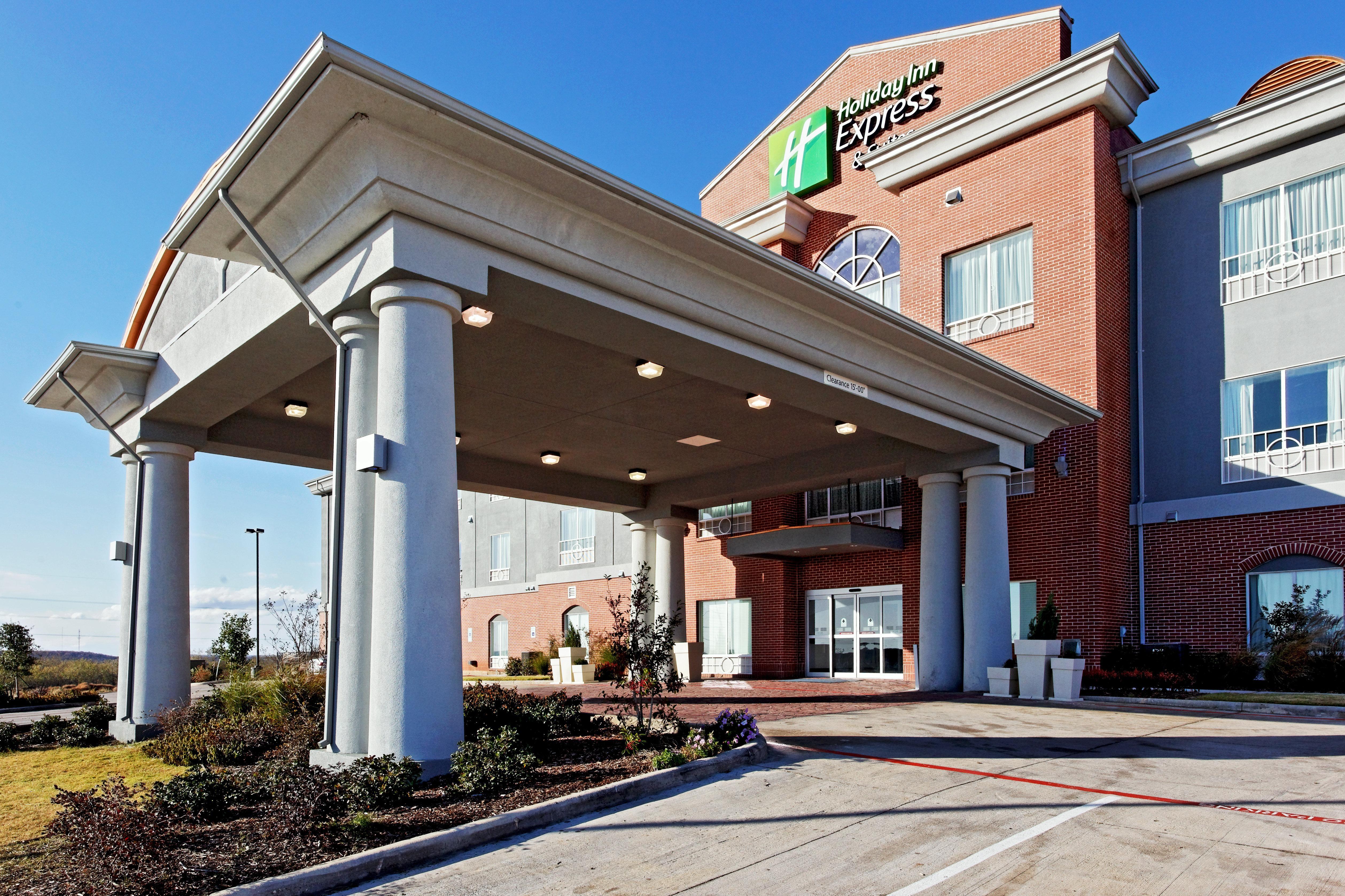 Holiday Inn Express & Suites Graham By Ihg Exterior foto